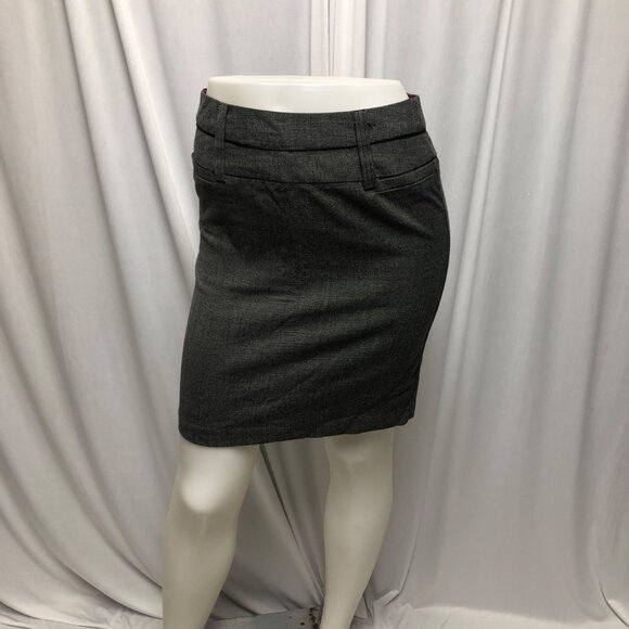 Maurices Skirt Womens Size 1/2 Black White Above Knee Pencil Career Classic - Picture 2 of 6